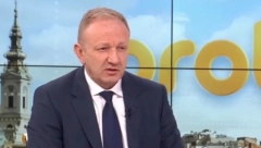 ZA VREME ĐILASA PLATE I PENZIJE BILE UPOLA MANJE Članovi Predsedništva SNS-a žestoko obrusili lideru SSP-a