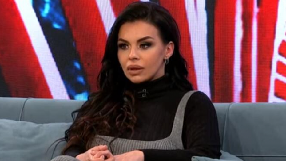 PRAVILA JE SKANDALE U RIJALITIJU, ZADESILA JU JE BOLEST Pred kamerama se ošišala na ćelavo, a onda odjednom nestala, evo kako danas izgleda Zerina Hećo (FOTO)