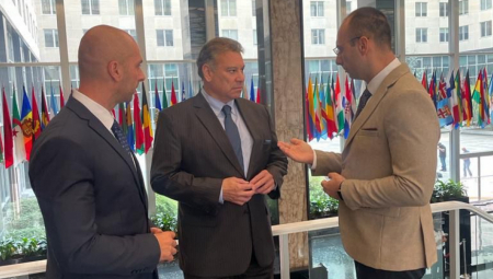 Delegacija Srpske liste u zvaničnoj poseti Vašingtonu (FOTO)
