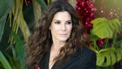 EPIDEMIJA RASTANAKA U HOLIVUDU Veza Sandre Bulok na klimavim nogama, uskoro bi mogla da se završi