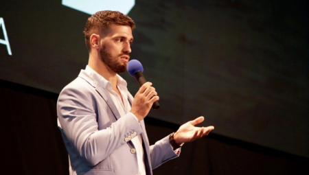 ĆERKA MU JE ROĐENA SA OŠTEĆENJEM MOZGA Potresna ispovest našeg poznatog sportiste: Rekli su mi da ne očekujem da će preživeti