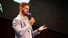 ĆERKA MU JE ROĐENA SA OŠTEĆENJEM MOZGA Potresna ispovest našeg poznatog sportiste: Rekli su mi da ne očekujem da će preživeti