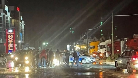 "BMV" DŽIPOM USMRTILA PEŠAKA I POBELA: Stravična saobraćajna nesreća u Rožajama