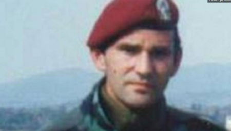 "OSTOJI" JE METAK PRESEKAO AORTU KAO NOŽ Stradao je na Košarama 1998. godine dok je izvlačio ratne drugove