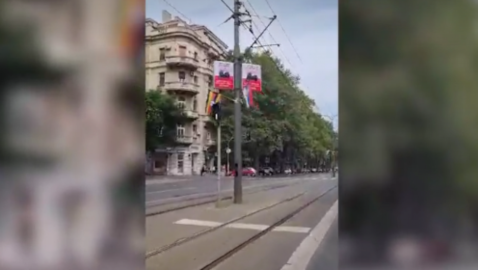 Beograđani se od ranog jutra pitaju čija je ovo zastava prekrila ulice? (FOTO/VIDEO)