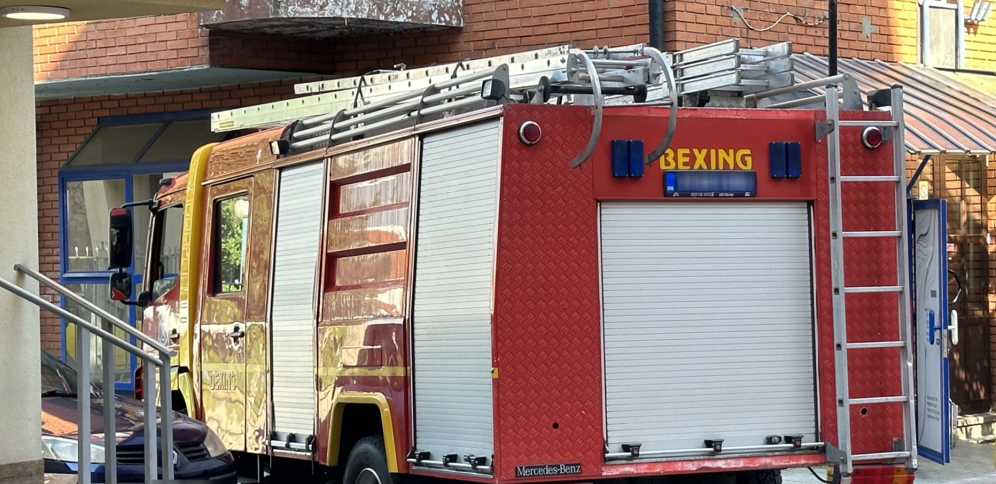 UGAŠEN POŽAR KOD VARVARINA Izgorela hladnjača i kamioni na parkingu