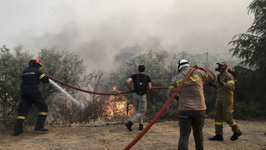HAPŠENJA U GRČKOJ Pet osoba iza rešetaka zbog podmetanja požara