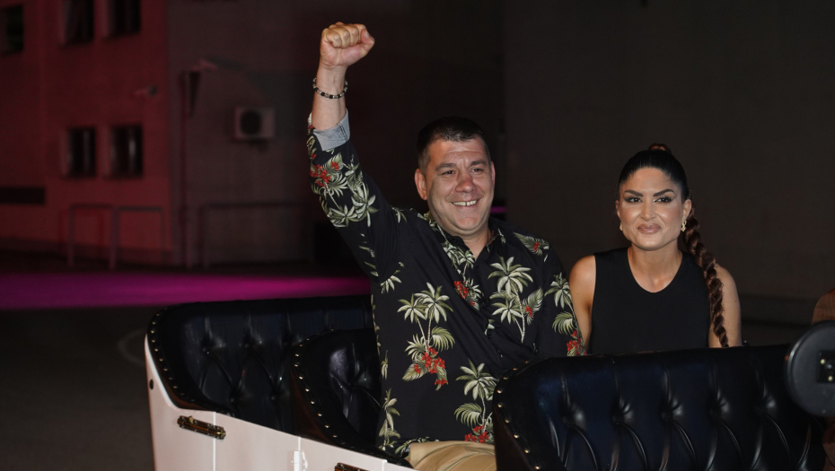 PRVI DETALJI SVADBE IVANA MARINKOVIĆA! Bivši zadrugar zagolicao maštu pratiocima novom objavom! (FOTO)