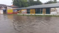 SUBOTICA POD VODOM Automobili se jedva pomeraju, nevreme napravilo haos u gradu (VIDEO)