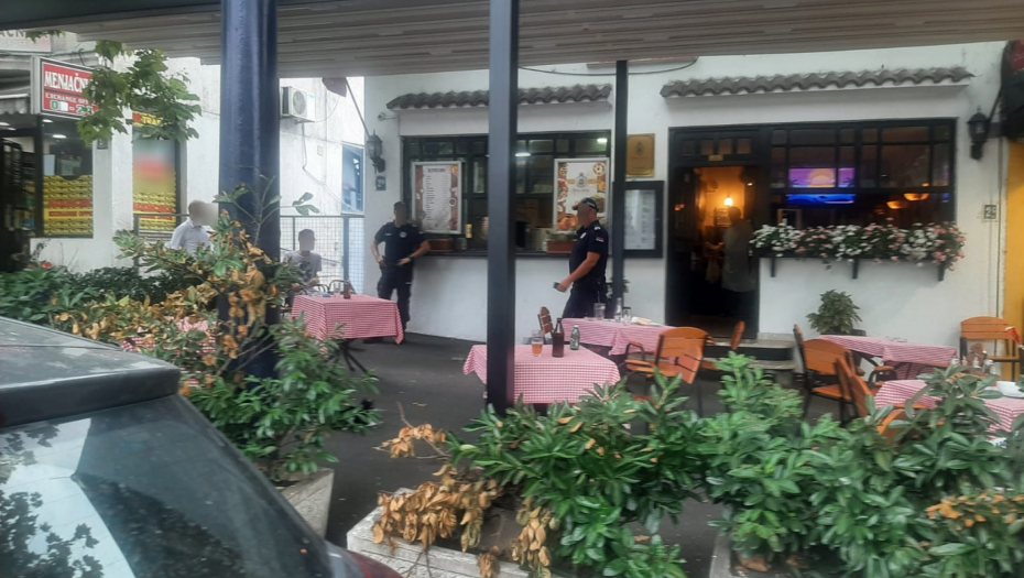 RANJENI MUŠKARAC NA AUTOKOMANDI JE POLICAJAC Isplivali novi detalji pucnjave u Beogradu (FOTO/VIDEO)