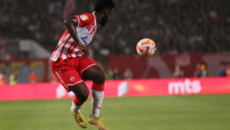 MAGIJA NA "MARAKANI" Navijači pali na teme: Ovakav potez se u Srbiji retko viđa (VIDEO)