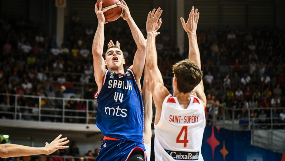 ČUDO OD DETETA On je sledeća velika košarkaška stvar iz Srbije (VIDEO)