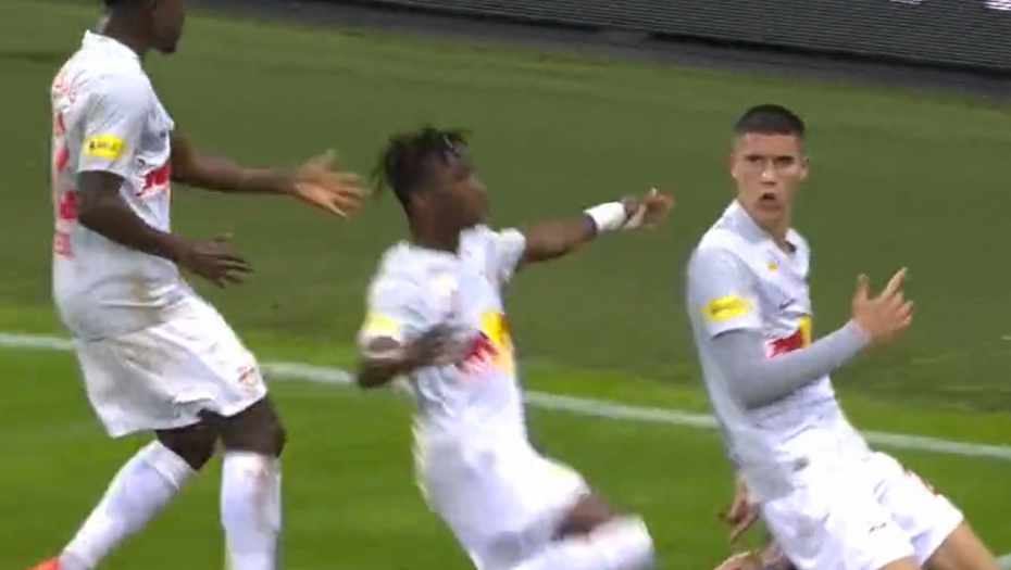 HVALE GA NA SVA ZVONA Došao i odmah rešeta, uprava oduševljena