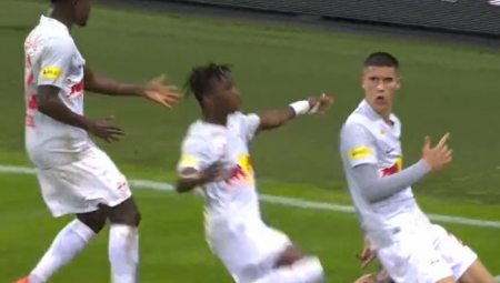 SRBIN ZATRESAO MREŽU U VELIKOM DERBIJU Bivši fudbaler TSC-a dao gol u stilu Mitrovića (VIDEO)