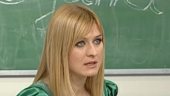 BILA JE VRELA PROFESORKA CICA U KURSADŽIJAMA Nestala bez traga odjednom, a evo kako danas izgleda! (FOTO)