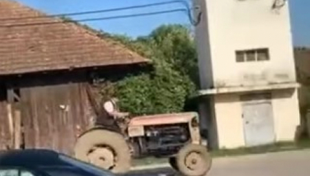 KAD STOJAN PROTERA TRAKTOR, CELO SELO U TRANSU Urnebesan video postao hit na Balkanu, "bizarno do bola"