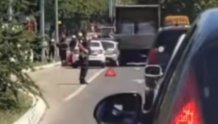 UMRO VOZAČ POSLE SUDARA NA NOVOM BEOGRADU Lekari su konstatovali smrt