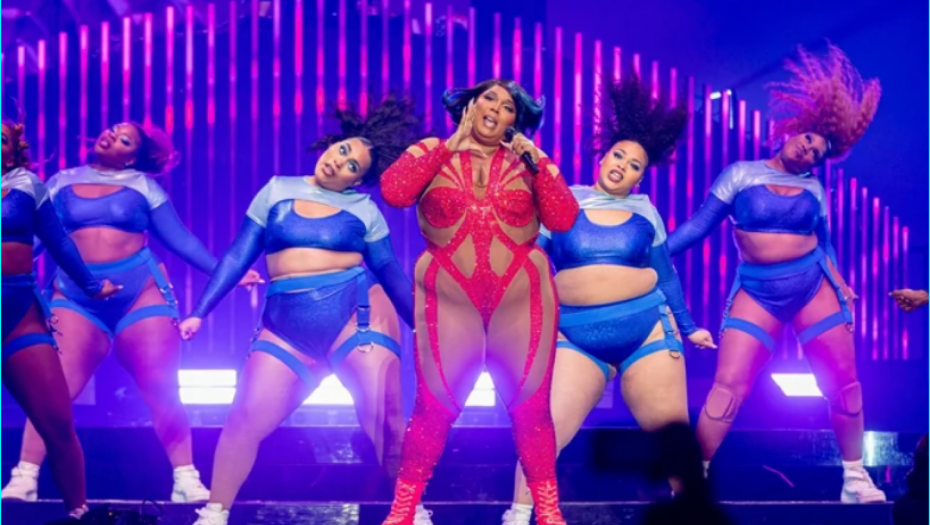 TERALA SARADNIKE NA SRAMNE RADNJE Jos šest bivših zaposlenih tužilo svetku zvezdu za uznemiravanje