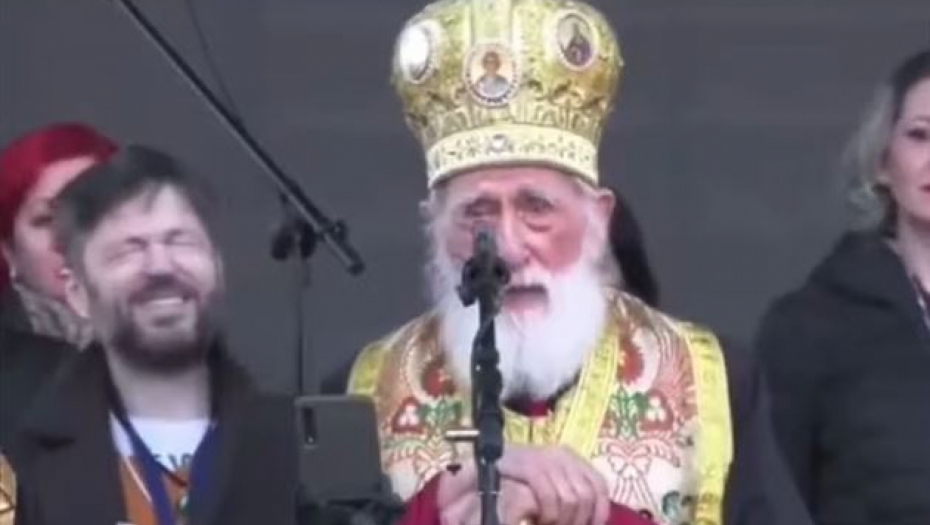 MIRAŠA OĆERALI S TRONA, SAD ON UZVRAĆA UDARAC Borisu Bojoviću i drugim sveštenicima izrečena zabrana činodejstvovanja