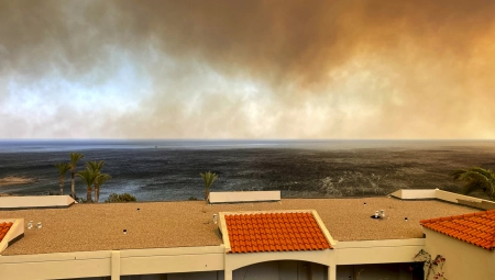 GRČKI PREMIJER MICOTAKIS NAJAVIO Nedelju dana besplatno na Rodosu za one koji su otišli zbog požara