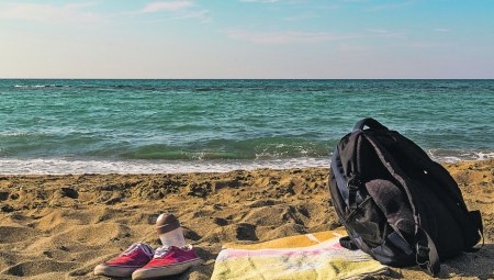 RAT Crnogorci, Hrvati, Grci i Španci se digli protiv uzurpatora plaža: Ko ostavi peškir, plaća i 3.000 evra