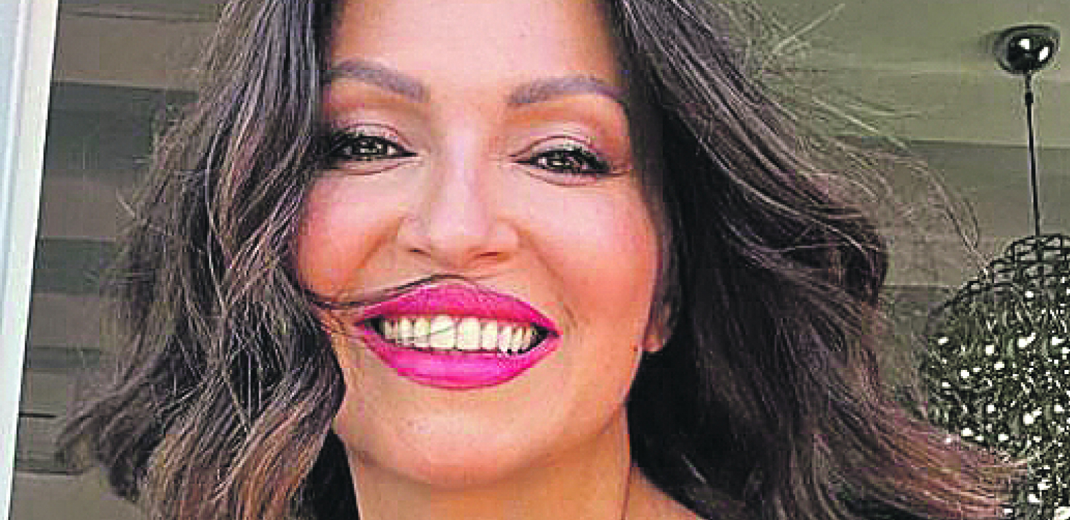 FURA NOVI IMIDŽ Nina Badrić pustila brkove, pa potražila mišljenje od fanova