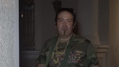 RASTA DOŽIVEO PEH NAKON ĆERKINOG ROĐENDANA Promašio automobil, pa unezvereno gledao šta se dešava! (FOTO+VIDEO)