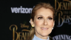 SELIN DION NA KONCERTU Pokazala blizance (13) koji se retko pojavljuju u javnosti, a tu je bio i slavni muzičar