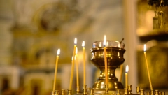 DA LI JE GREH MESITI ČESNICU BAŠ NA BOŽIĆ? Igumanija manastira rešila svaku nedoumicu