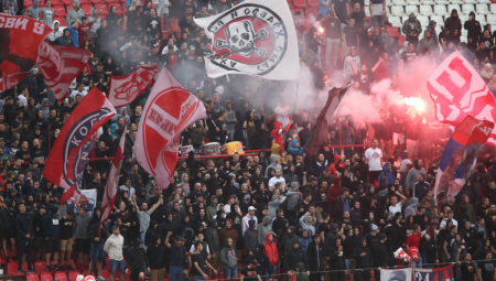 SVAKO U AMANET NEK' OSTAVI SVOM SINU... "Delije" poslale snažnu poruku podrške za Srbe iz Krajine (FOTO)