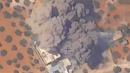 ISPLIVAO SNIMAK UDARA NA ŠTAB Rusi sa saveznicima izveli strahovitu akciju (VIDEO)