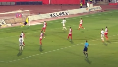 MAJSTORIJA MENIGA Holanđanin skinuo paučinu (VIDEO)