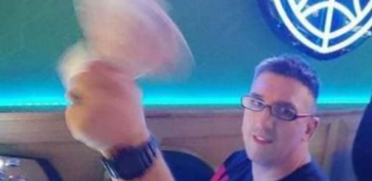 ODAO SE POROKU Kristijan Golubović mahao novčanicama, a sada je otkriveno na koji način je došao do para! (FOTO)