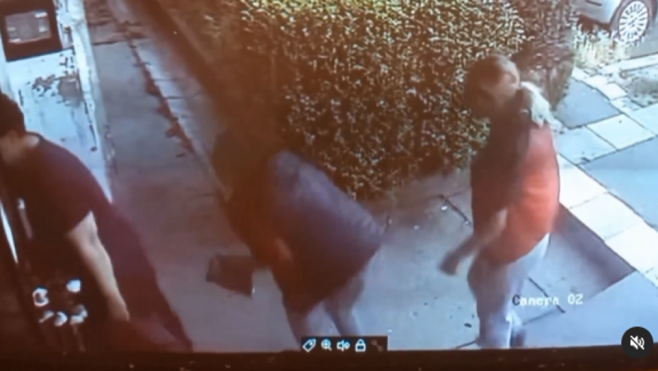 DVE ŽENE OPELJEŠILE BAKU U ZEMUNU Ovo su joj uradile usred bela dana!