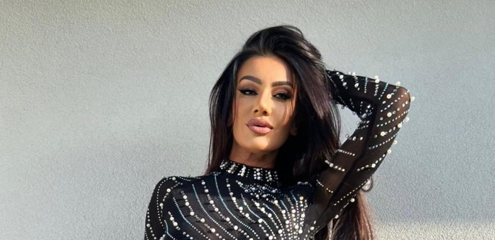 GLAMUROZNO VENČANJE VAN SRBIJE Dušica Grabović za Alo! prvi put o misterioznom dečku, upoznala ga je kada joj je bilo najteže, a evo gde su se sreli
