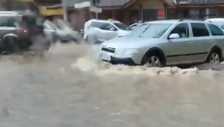 ŠIKLJA ODVRATNA KOMBINACIJA FEKALIJA I KIŠNICE" Oluja rasturila Zagreb! (VIDEO)