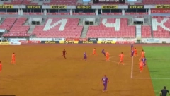 (K)VAR U NIŠU Da li je ovo najduža provera gola u istoriji? Sudijama čak 13 minuta trebalo da donesu konačnu odluku
