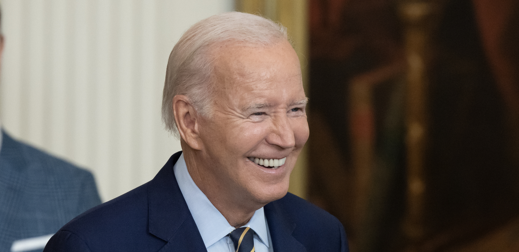 NEOČEKIVANA IZJAVA AMERIČKOG LIDERA Bajden rekao da želi da se popne na drvo