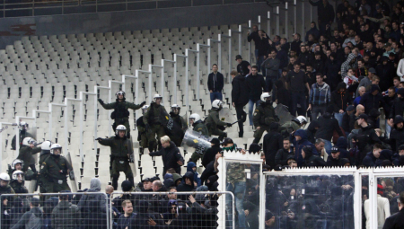 PLENKOVIĆU POMAGAJ Roditelji huligana mole premijera Hrvatske da im spasi decu