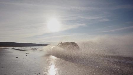 ŽENA KOLIMA ULETELA U MORE U pomoć joj priskočila 3 Srbina, njeni nisu hteli ni da je pogledaju