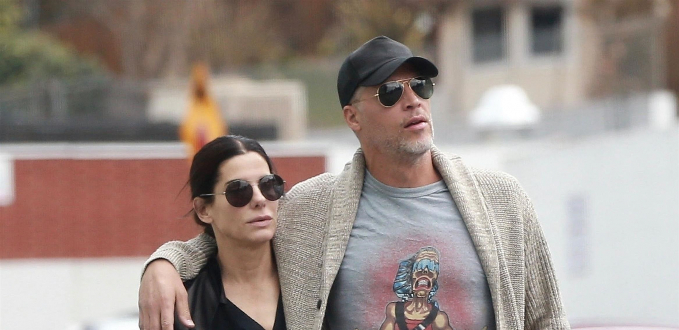 PRVE FOTKE GLUMICE NAKON TEŠKE TRAGEDIJE! Tri meseca je niko nije video u javnosti, a sada je uslikana na ovoj lokaciji