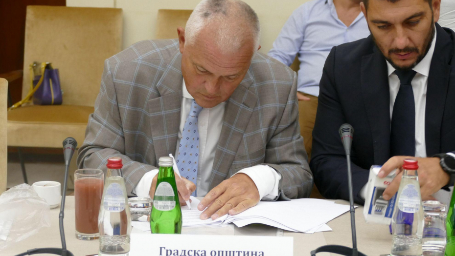 PREDSEDNIK OPŠTINE POTPISAO UGOVOR SA MINISTARSTVOM OMLADINE I TURIZMA
