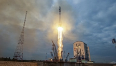 BIĆE NA MESECU GODINU DANA Rusija lansirala lunarnu svemirsku letelicu "Luna-25" (FOTO)