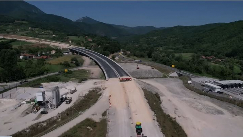 SRBIJA NASTAVLJA GRADNJU AUTO-PUTA PREMA CG Najteža deonica tek sledi: Do granice sa BiH  preostaje oko 60 km(VIDEO)