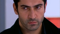 KENAN IMIRZALIOGLU, TURSKI GROF MONTE KRISTO NIKAD ISKRENIJI Nisam gej, gajim ljubičice i slušam "Metaliku"