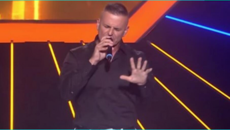 DRAMA U CRNOJ GORI Pevač bio usred jezive oluje, njegova žena povređena: "Talasi su bili preko dva metra, umalo da se svi podavimo"