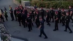 CRVENE BERETKE UŠLE U MANASTIR Počeno nasilno iseljavanje monaha iz Kijevsko-pečerske lavre (VIDEO)