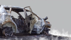 "UPLAŠILI SMO SE ZA NAŠU BEZBEDNOST" Beograđaninu automobil ugljenisan, ali nije jedini