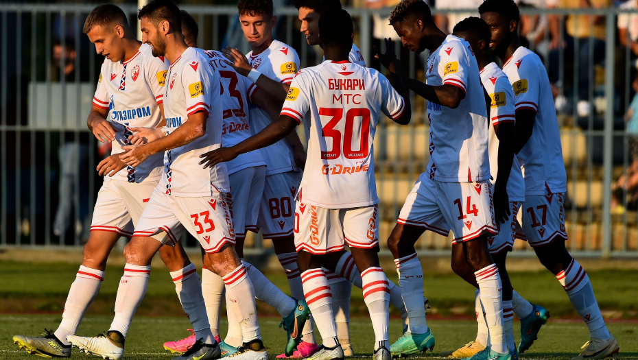 BAHAROVA METLA NASTAVLJA DA RADI Još dva igrača odlaze iz Zvezde