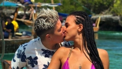 PRIVATNE FOTKE MATORE I ANITE NA MEDENOM MESECU Ne mogu da se suzdrže i obuzdaju, akcijale pred svima! (FOTO)